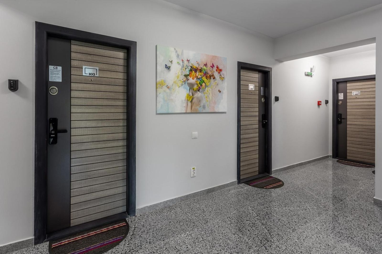 Otopeni Suites By Citybookings Luaran gambar