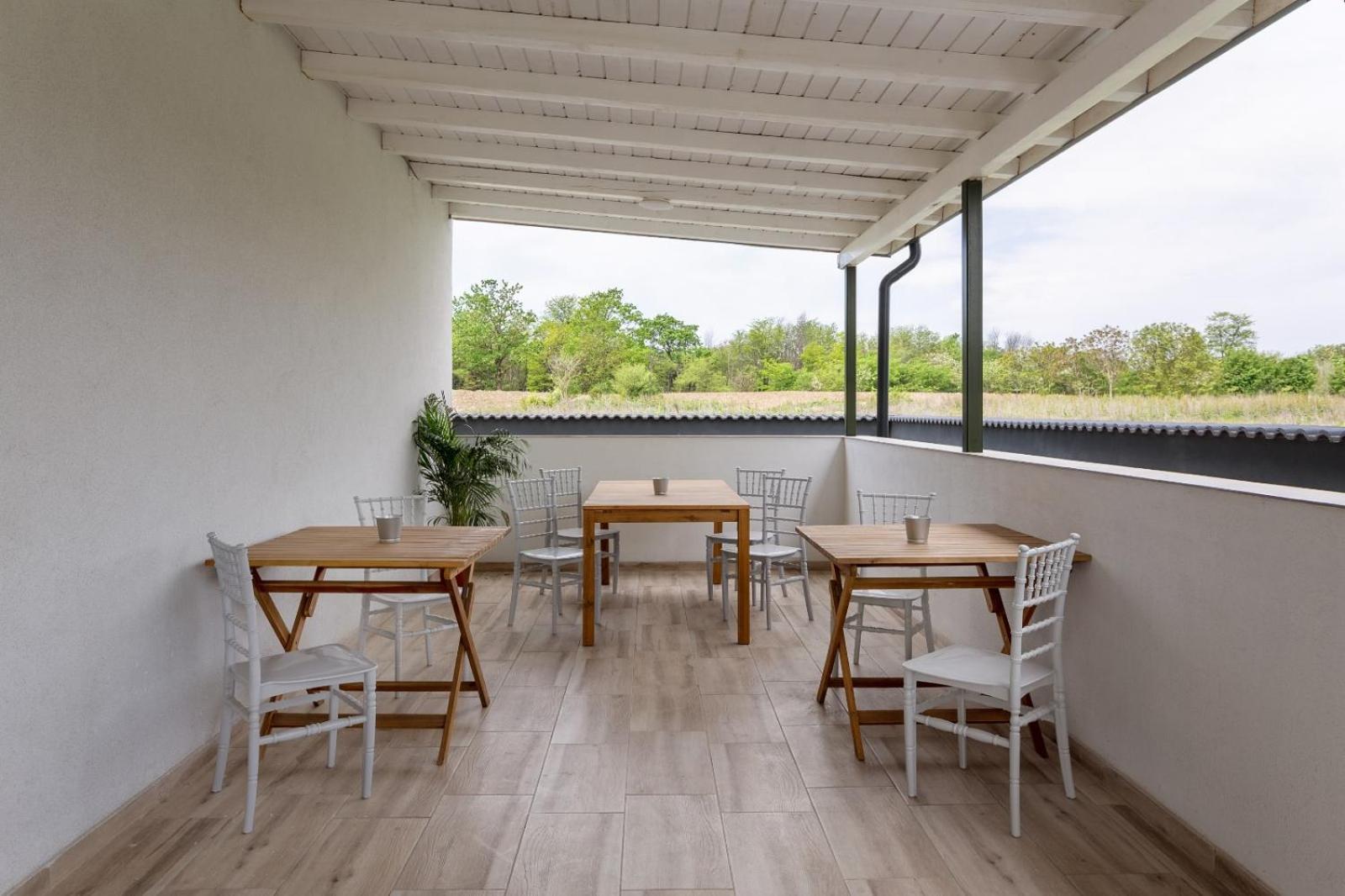 Otopeni Suites By Citybookings Luaran gambar